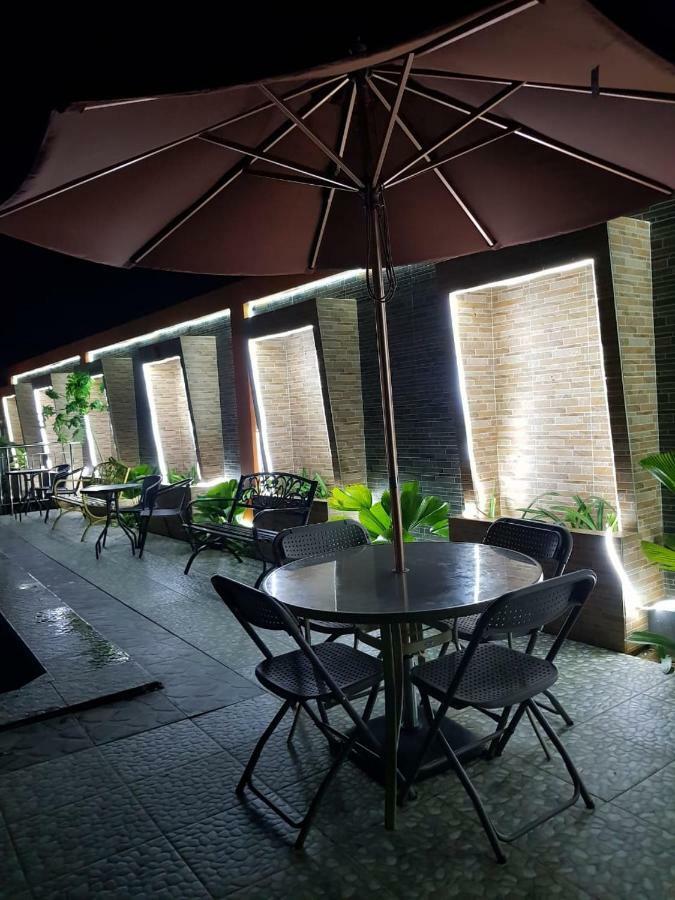 Fortune Front One Hotel كينداري المظهر الخارجي الصورة