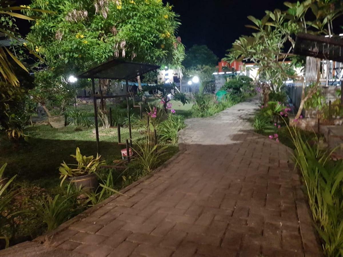 Fortune Front One Hotel كينداري المظهر الخارجي الصورة