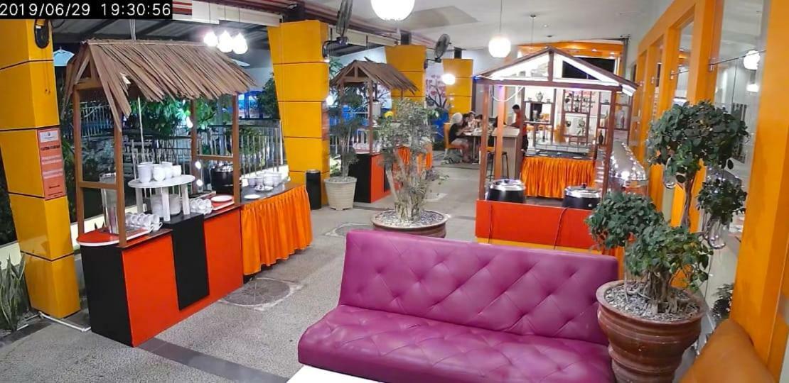 Fortune Front One Hotel كينداري المظهر الخارجي الصورة