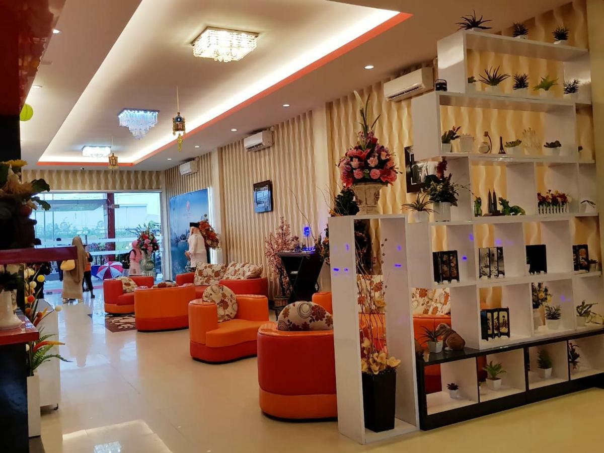 Fortune Front One Hotel كينداري المظهر الخارجي الصورة